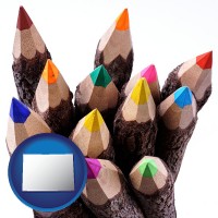 colorado map icon and colored pencils